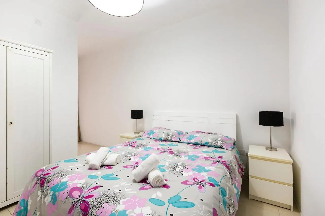 Apartment Sliema 2 Bedroom Apartment-Hosted By Sweetstay