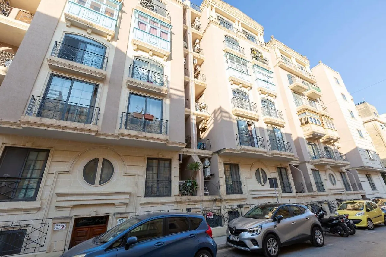 Sliema 2 Bedroom Apartment-Hosted By Sweetstay Apartment